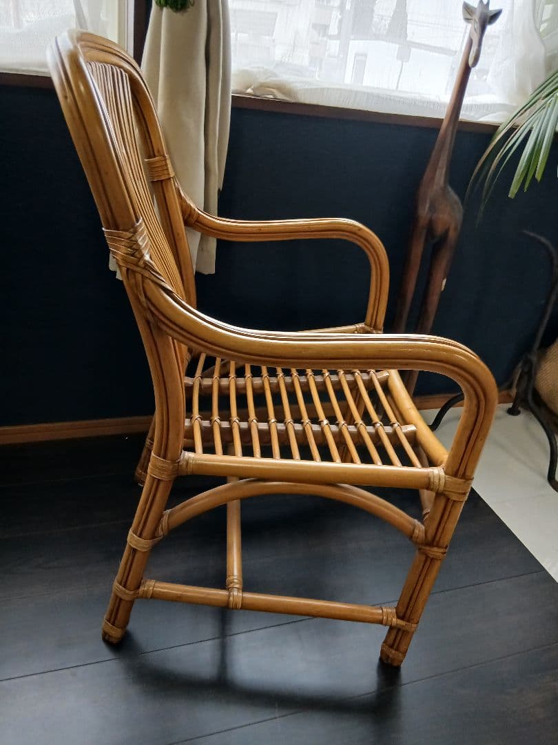 曲線美！ラタン ダイニングアームチェア 北欧スタイル