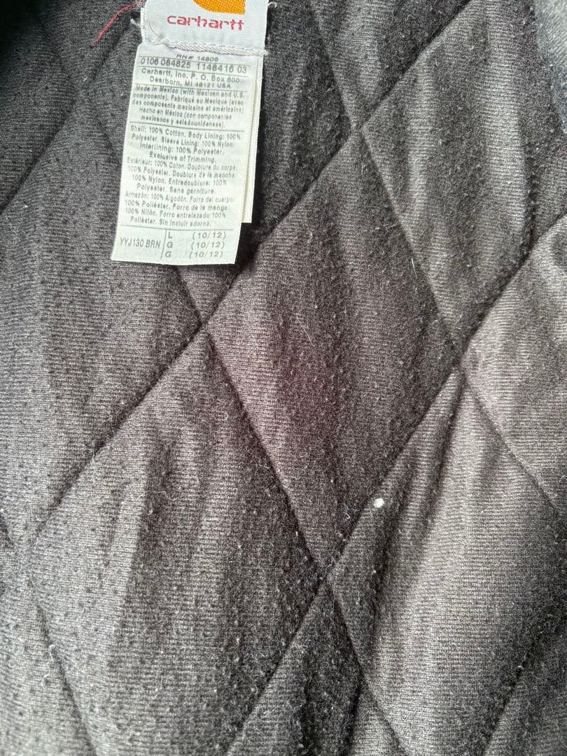 Carhartt アクティブジャケット 短丈 ブラウン 中綿