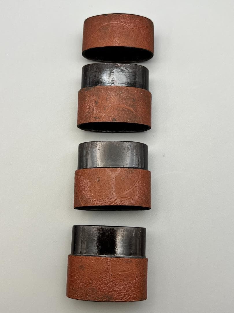 印籠 時代 三段 緒締 提げ物 草履に蛙根付 在銘 細密細工 重量約49g