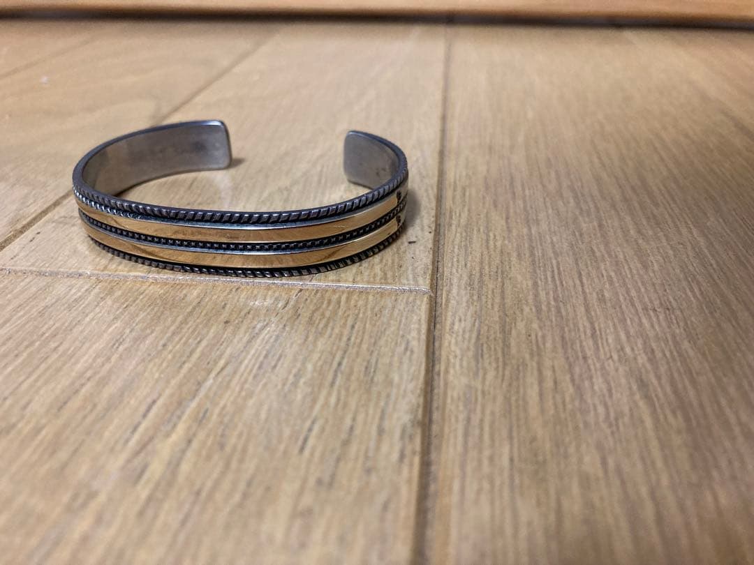 インディアンジュエリー　ナバホ　ブルースモーガン　14K バングル