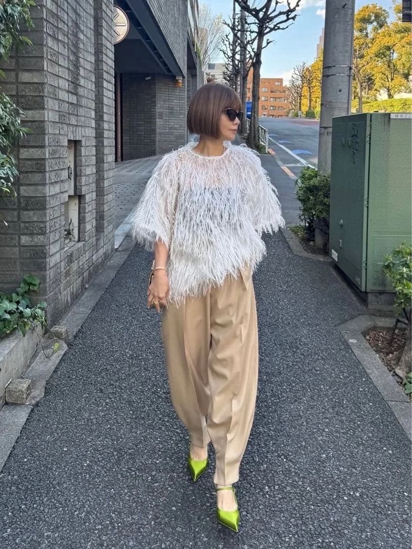 新品未使用 cygne シーニュ　フェザートップス　Moni