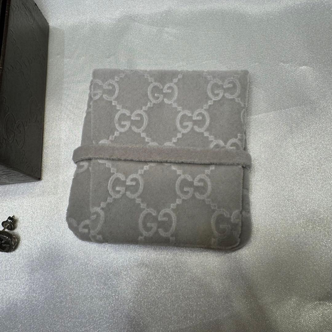 GUCCI インターロッキング　ピアス