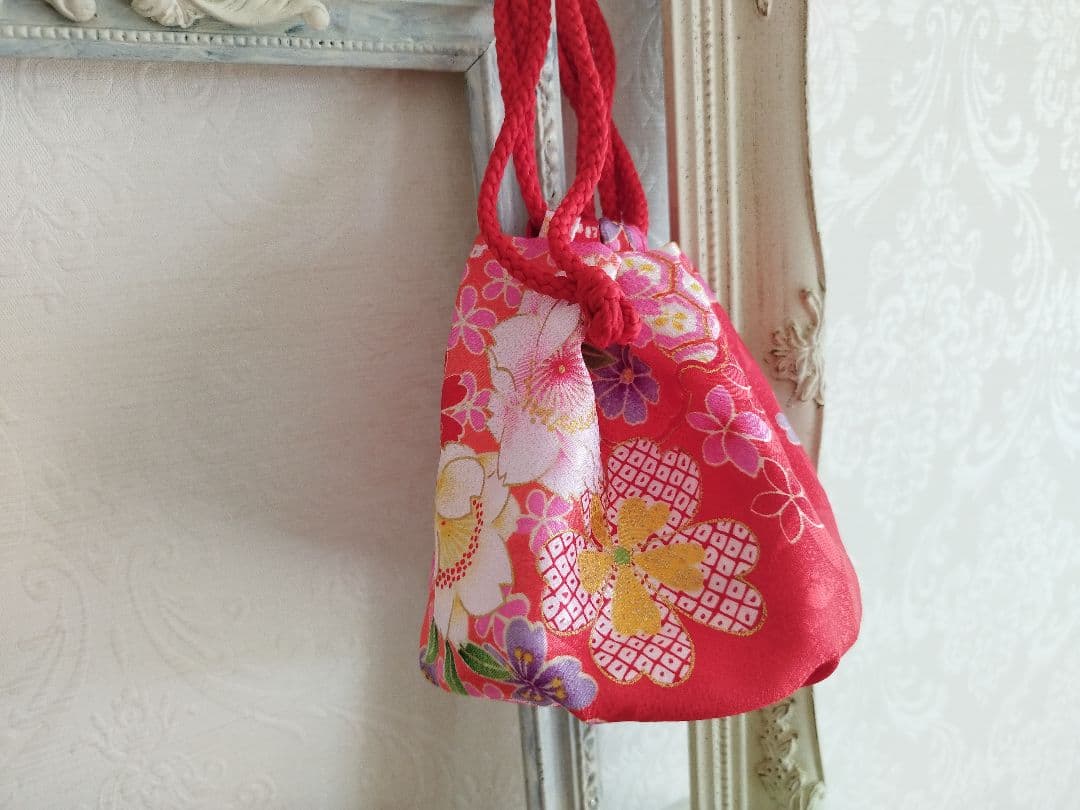 専用ですアンティーク紫にピンクブルー模様の着物