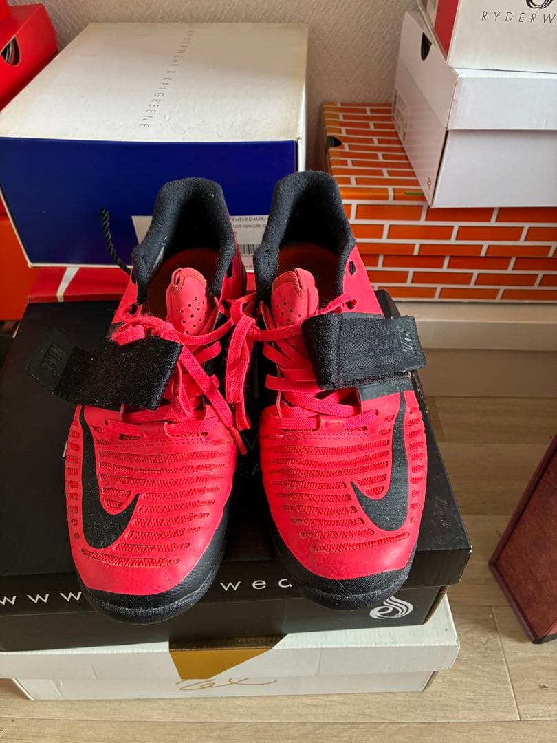 Nike ウエイトリフティングシューズ　ロマレオス3