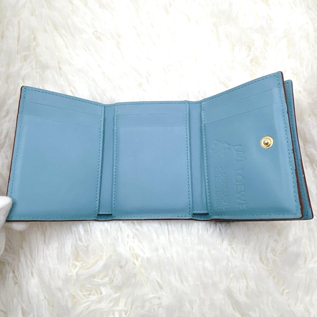 限定/極美品✨ロエベ コラボ ハウルの動く城 ヒン トライフォールドウォレット