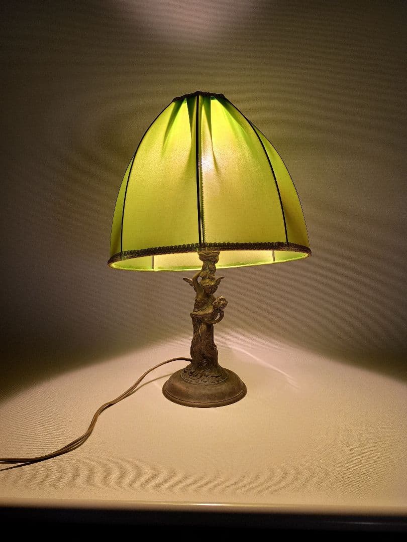 アールヌーボーアンティーク彫刻電気スタンド