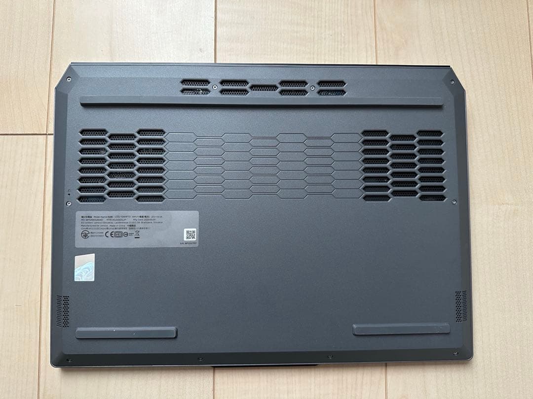 【美品】Lenovo LOQ 15AHP10 ゲーミングノートPC