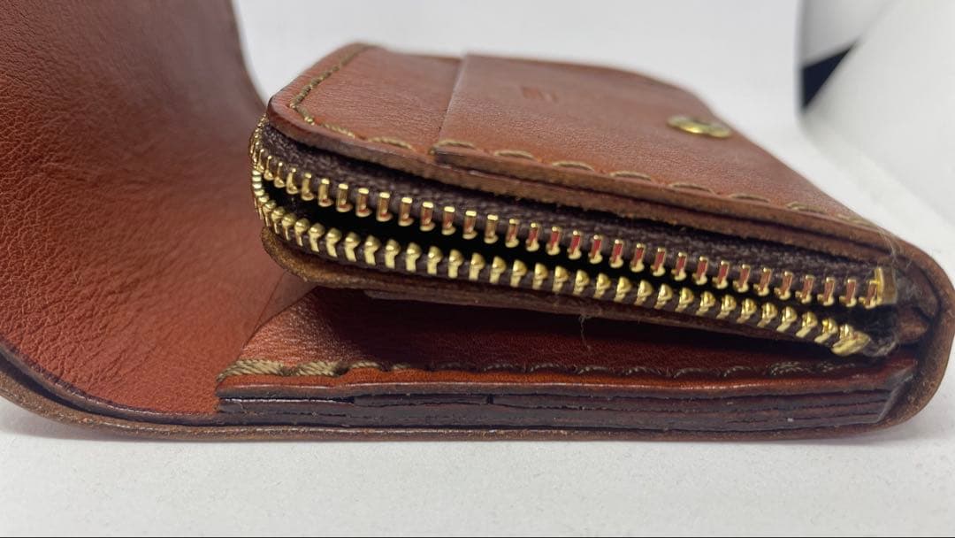 ヘルツ　一番人気　小型の二つ折り財布(WS-64) herz