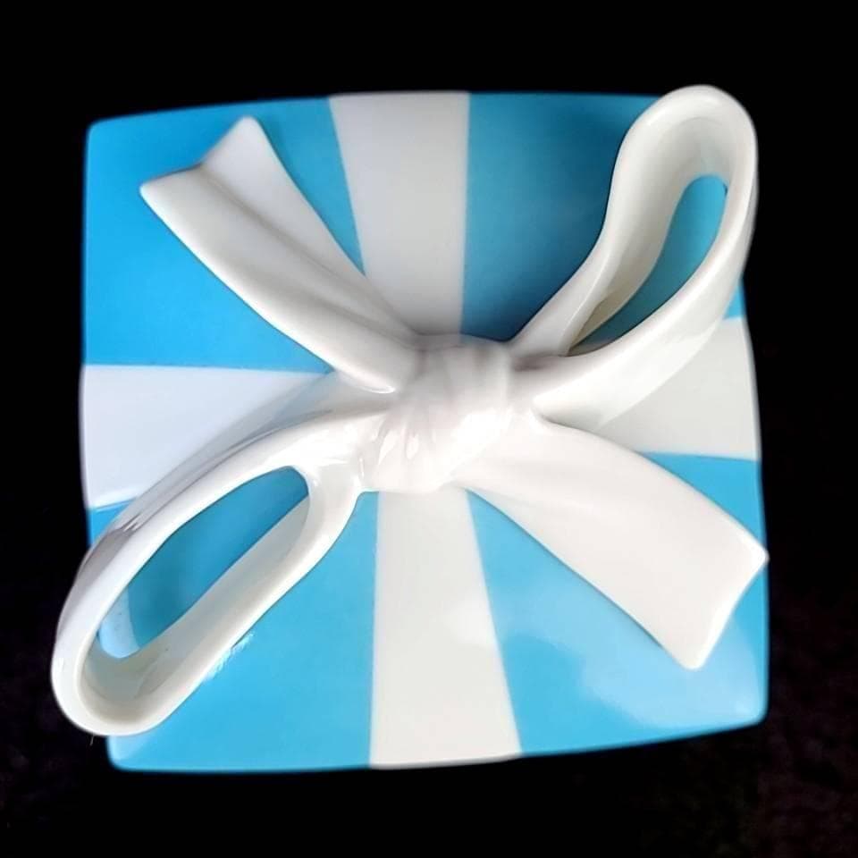 ●未使用級♪ティファニー　ブルーボックス　小物入れ　Lサイズ　ブルーリボン 7