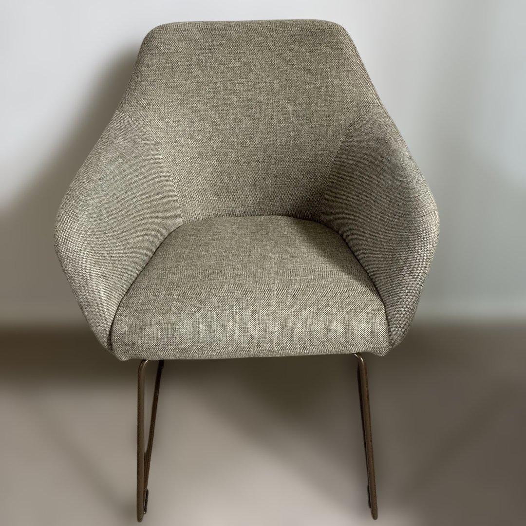 IKEA イケア TOSSBERG トッスベルグ チェア　椅子布張りアームチェア