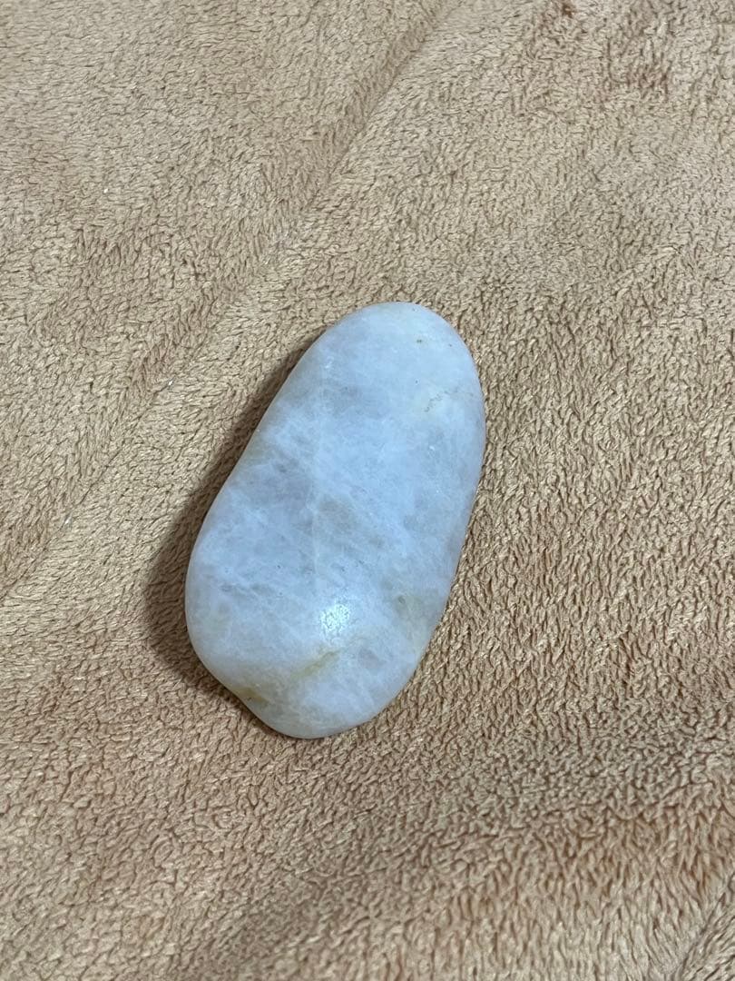 ただ置くだけ✨ 純白の氣の石