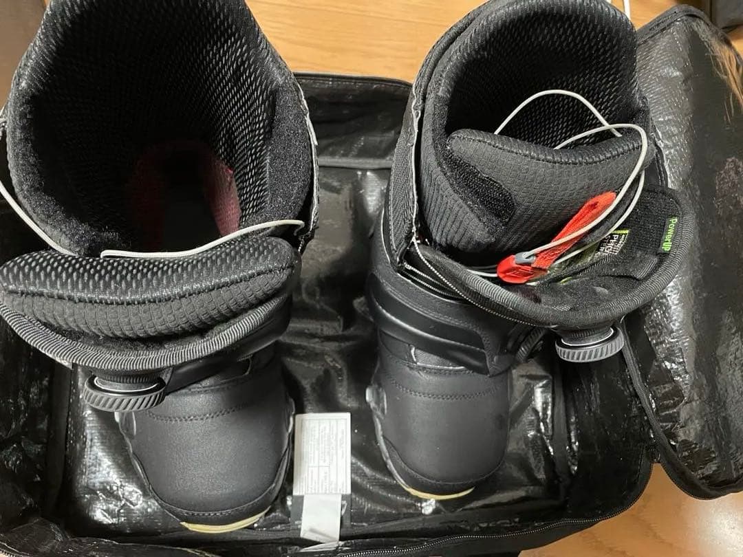 バートン　ステップオン　ブーツ、バインディング