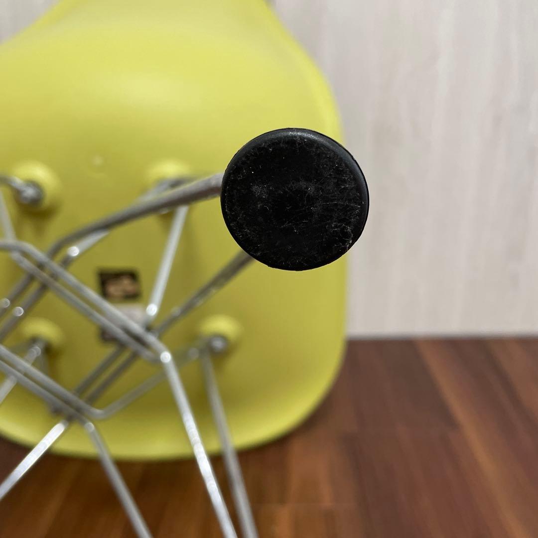 イームズ　プラスチック　シェルサイドチェア　ライムグリーン