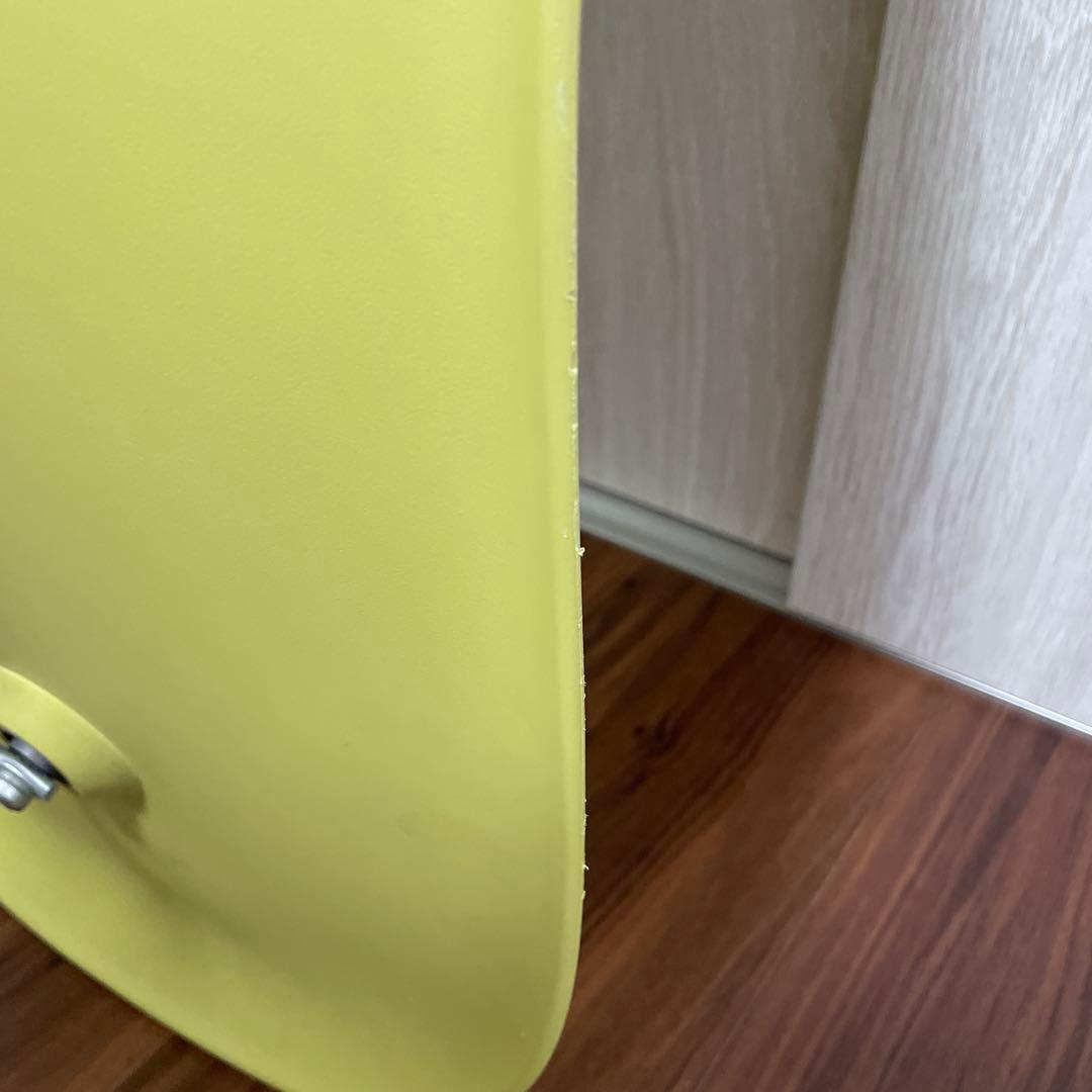 イームズ　プラスチック　シェルサイドチェア　ライムグリーン