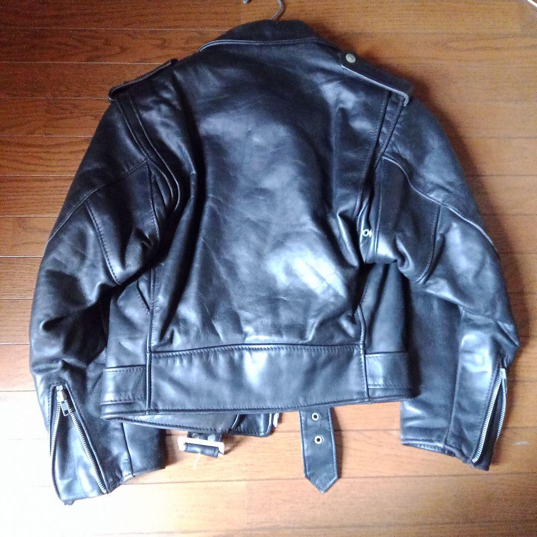 Schottの本皮製ライダースジャケット