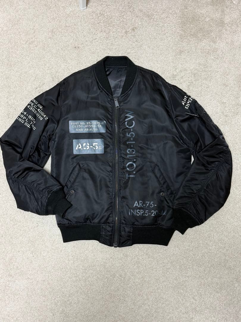 AVIREX リバーシブルMA-1