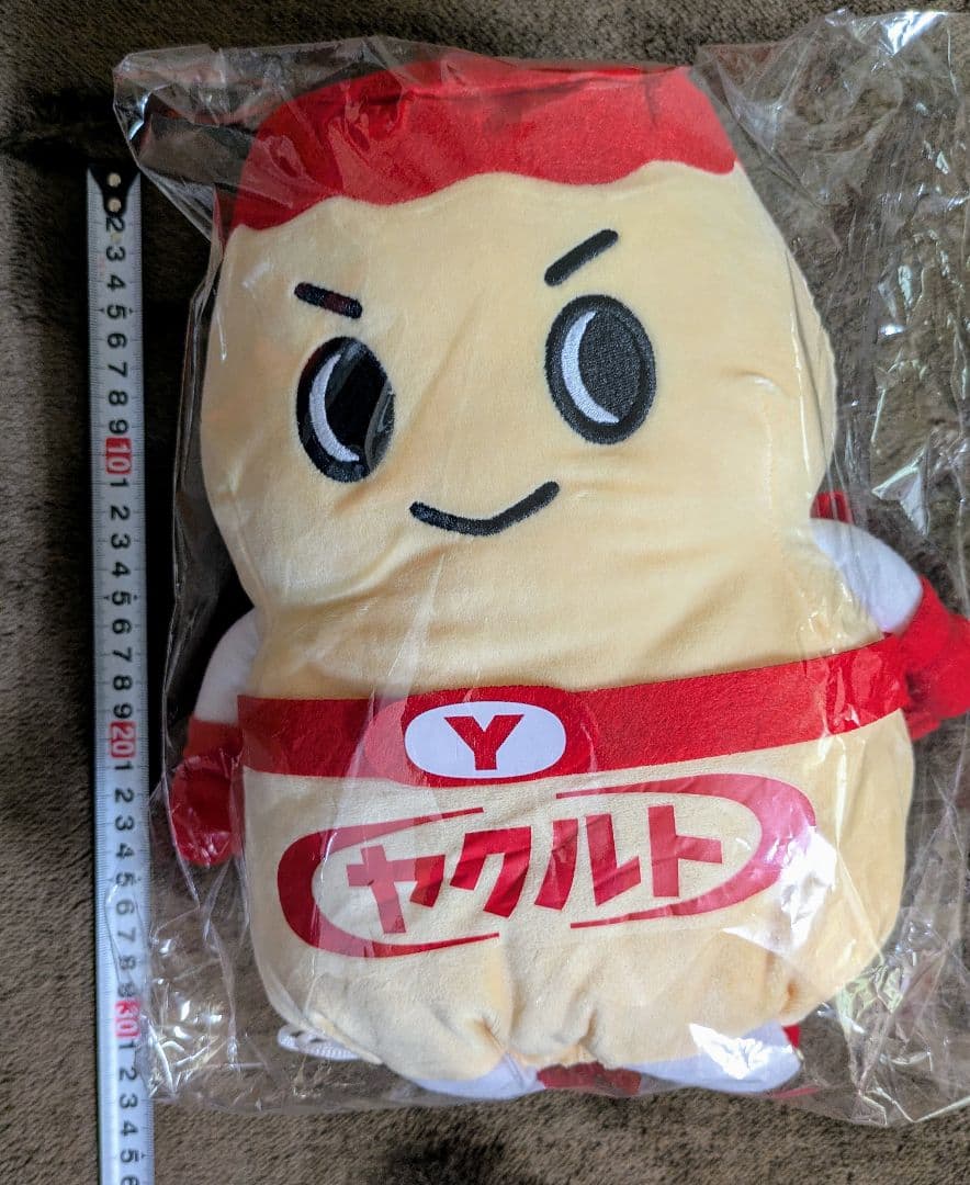 【値下げ交渉可】ヤクルトマン　ぬいぐるみ（中）非売品