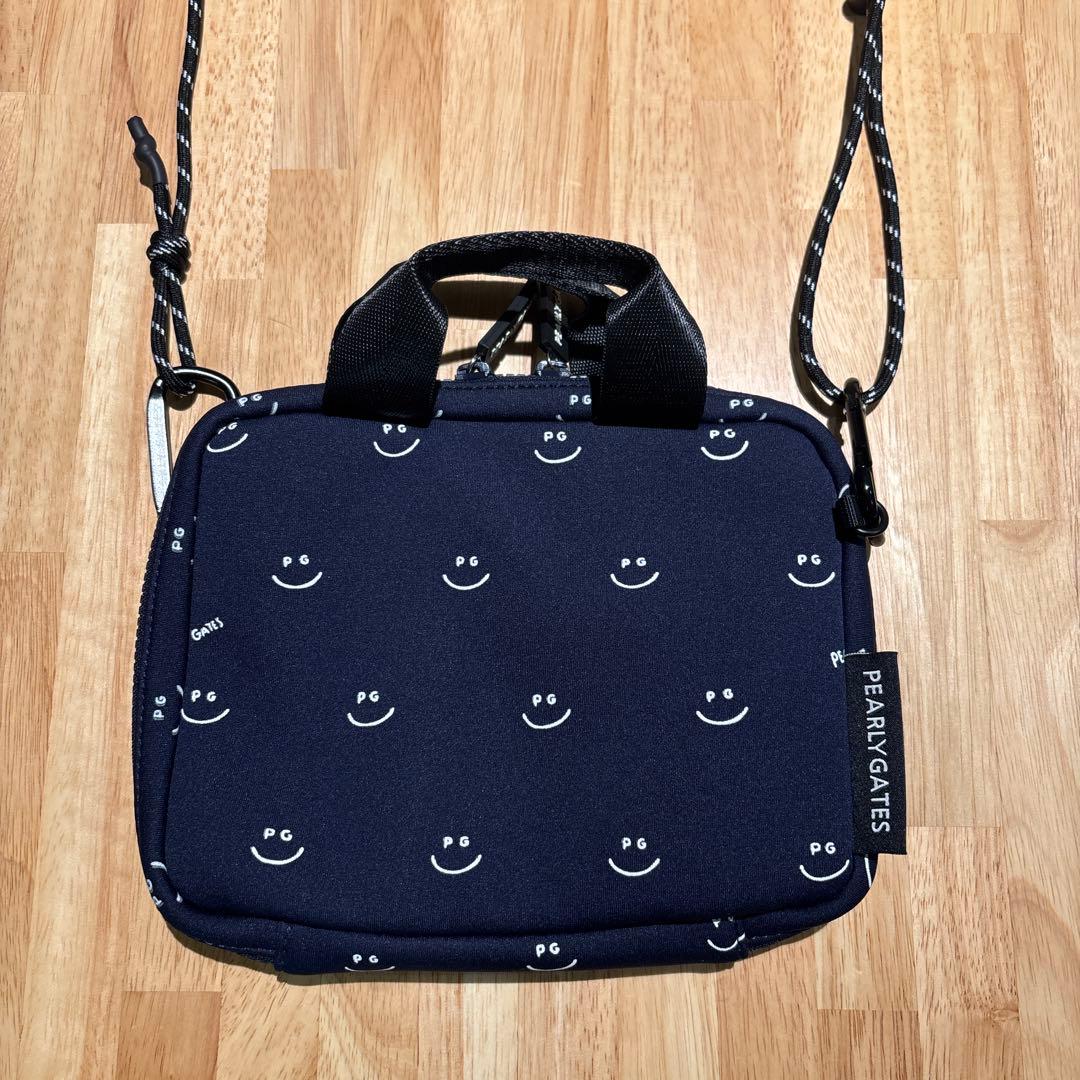 【新品未使用】パーリーゲイツ スマイルラウンドポーチ ゴルフバッグ お出掛け