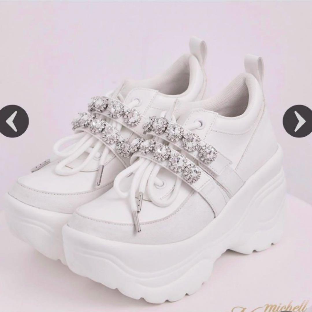 ビジューベルトスニーカー　盛れる♡美脚スニーカー　ホワイト　白　厚底　シューズ