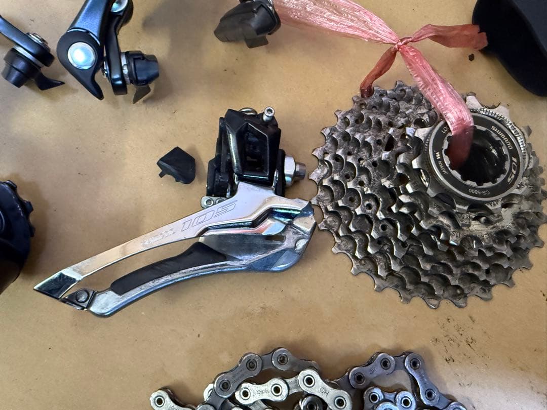 シマノ 105 5800 グループセット　デュラエース　新品ブラケットカバー