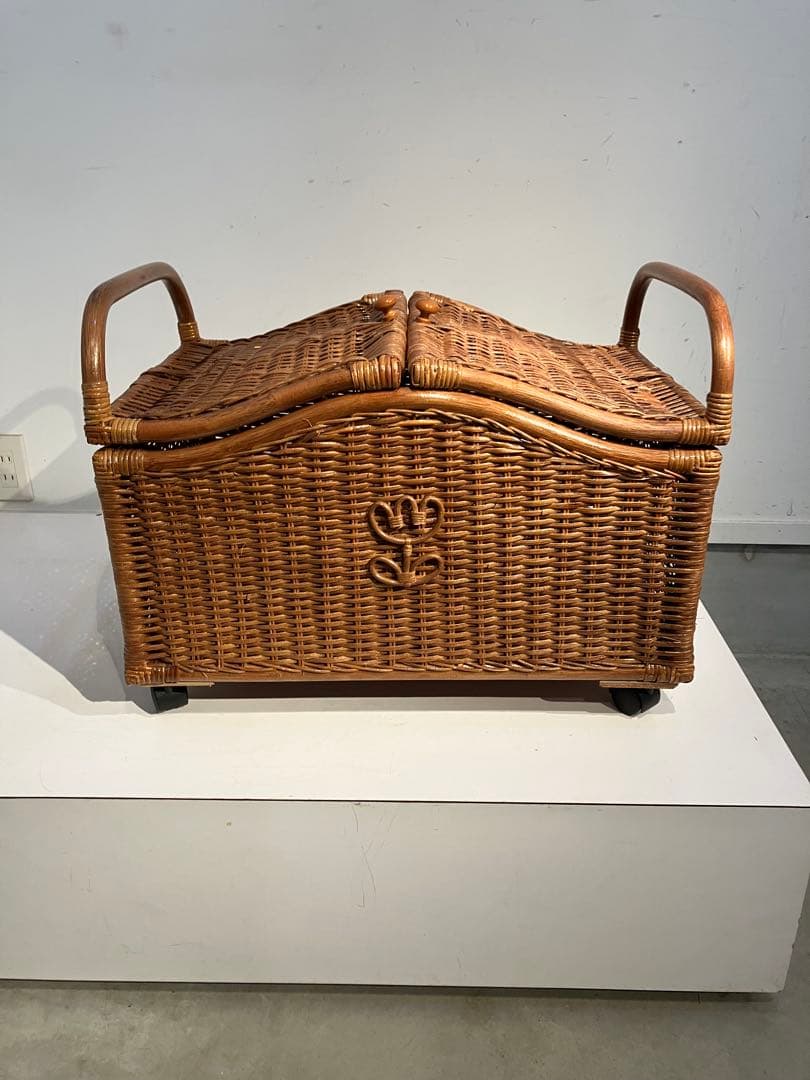 オールドラタン、両開き、収納ボックス、レトロ、古民具、和モダン、デザイン、