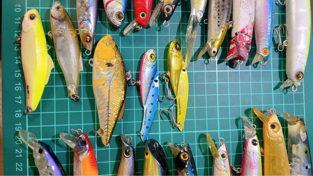 シーバスルアー　大量27個☆早い者勝ち☆処分品☆釣り引退☆まとめ売り☆投げ売り