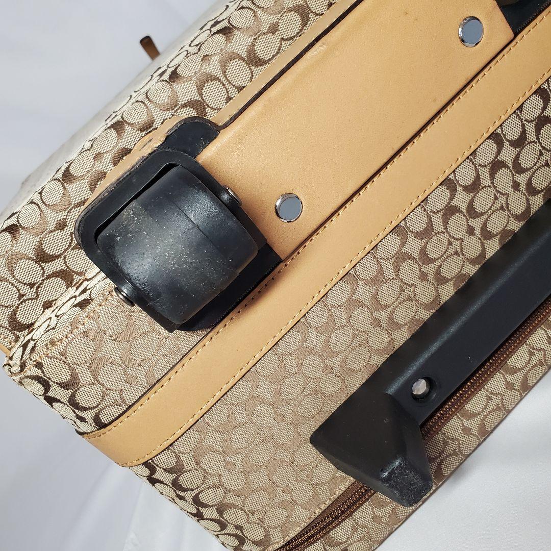 Coach シグネチャー キャリーケース 中型