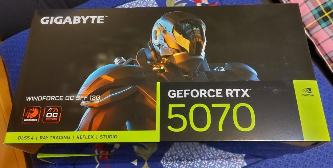 カ*ト様 GIGABYTE RTX 5070 12GB【完動品】