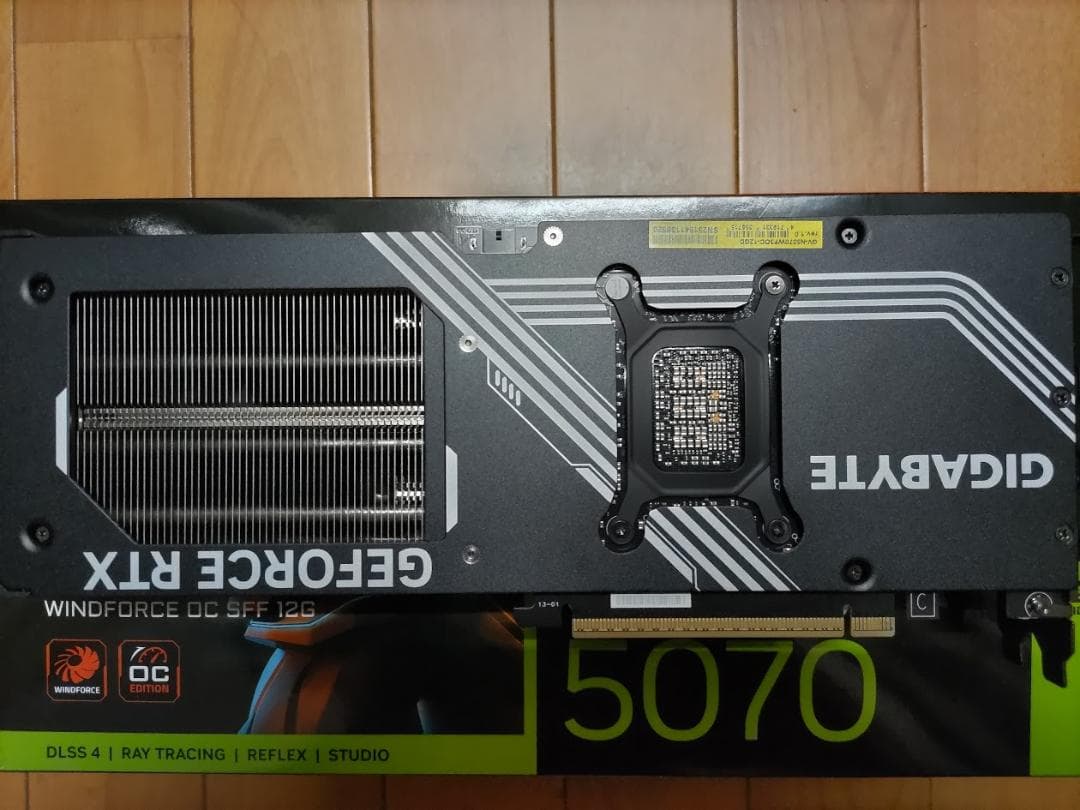 カ*ト様 GIGABYTE RTX 5070 12GB【完動品】