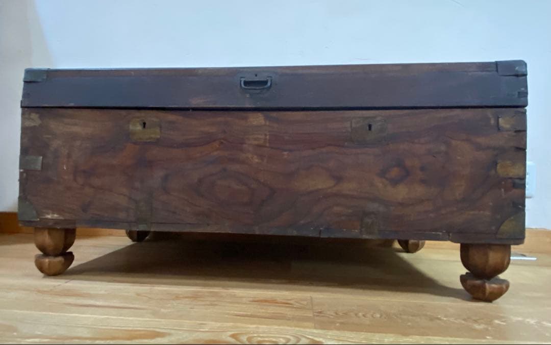 レトロ　アンティーク　木製の大きな箱