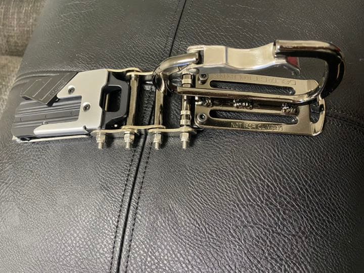 TAJIMAメタルセフ ハンドメイド 黒金具　黒ラチェット差し