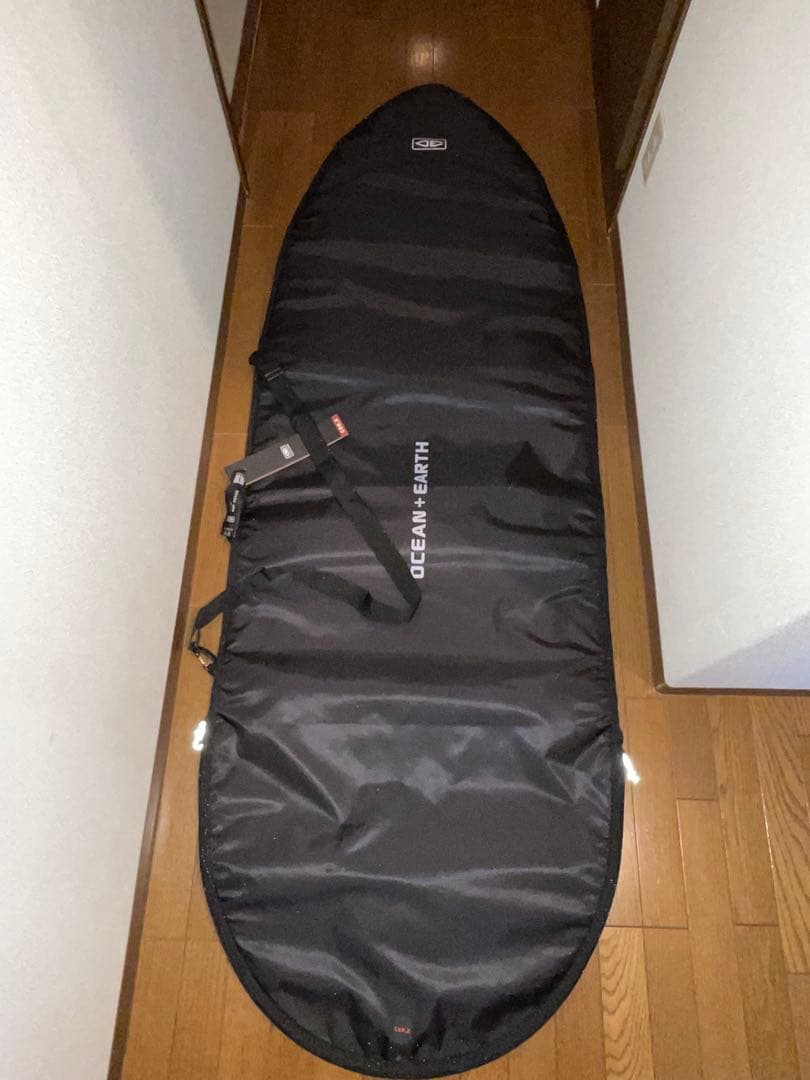 オーシャンアンドアース　サーフボードハードケース　6.4フィッシュ