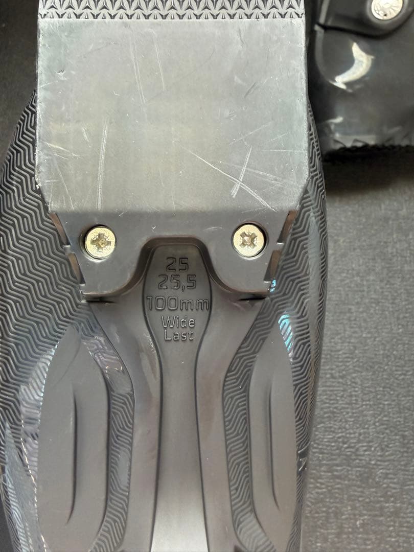 スキー ATOMIC HAWX MAGNA 75 25/25.5cm