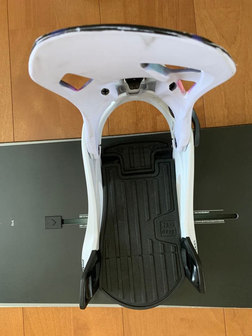 Burton Custom Camber平野歩夢モデルStep Onビンディング