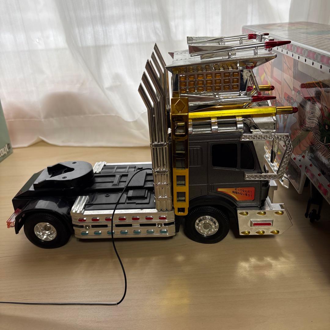 トイコー　光るデコトラトレーラーラジコン海龍王