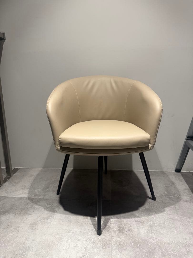 3脚セット　ダイニングチェア　回転椅子 回転式　おしゃれイス　高級感椅子