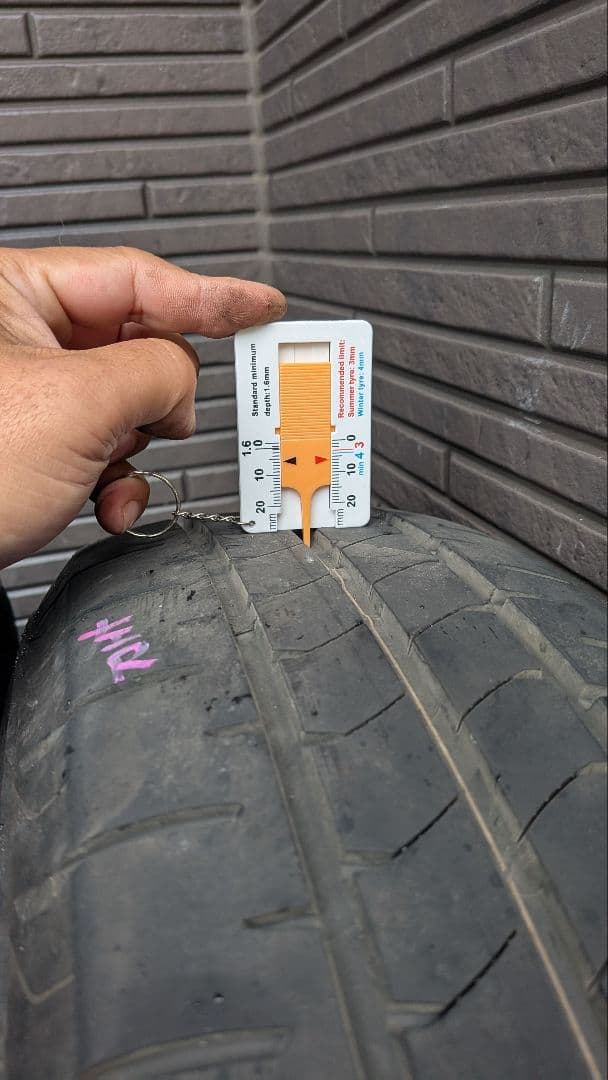 セレナ他 ブリジストン NEWNO 195/65 R15 タイヤ 4本