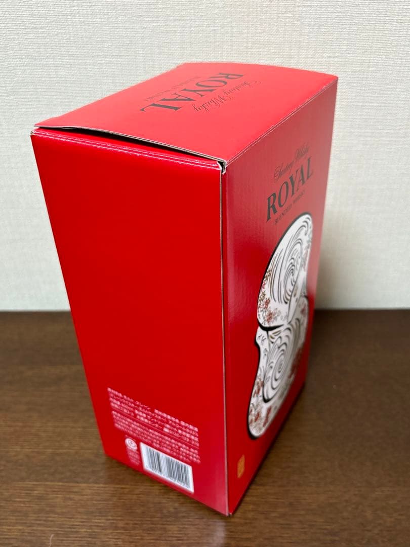 サントリー ローヤル 干支〈巳歳〉ボトル 2025年 43度 600ml 箱付