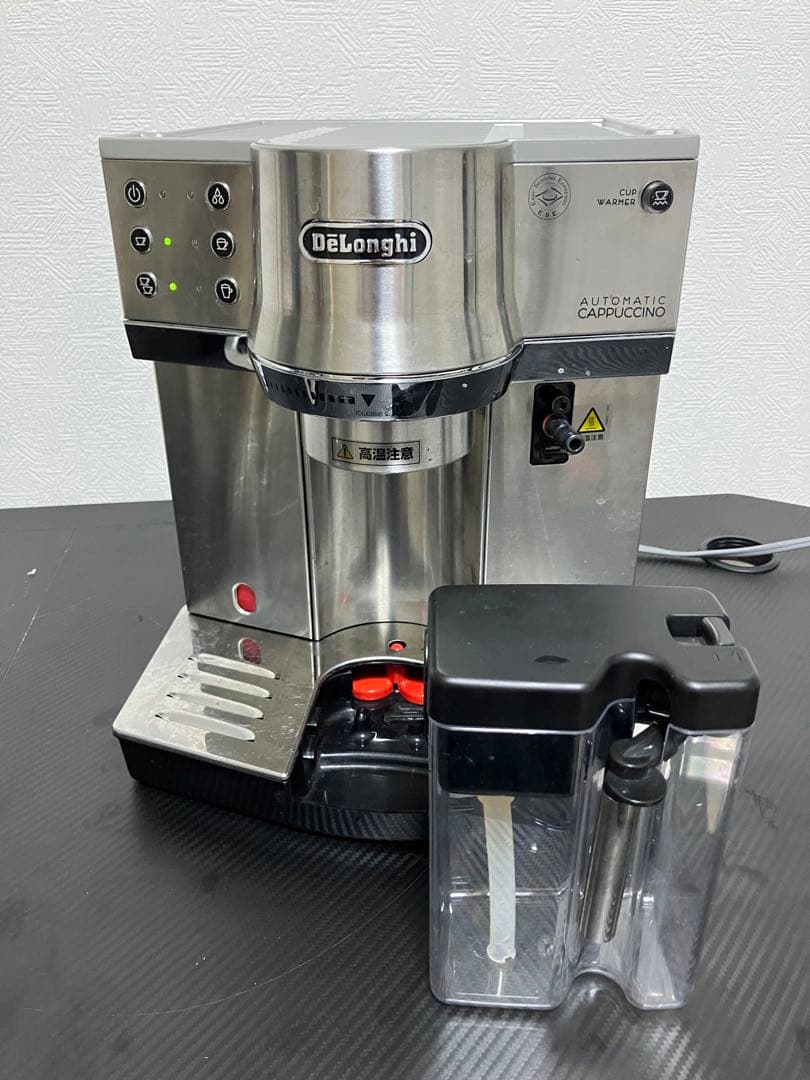 や*い様 De'Longhi エスプレッソマシン 自動カプチーノ機能EC860M