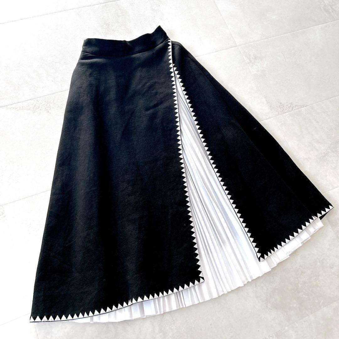 人気✨シートーキョー　ナタリーアシンメトリープリーツスカートバイカラーモノトーン