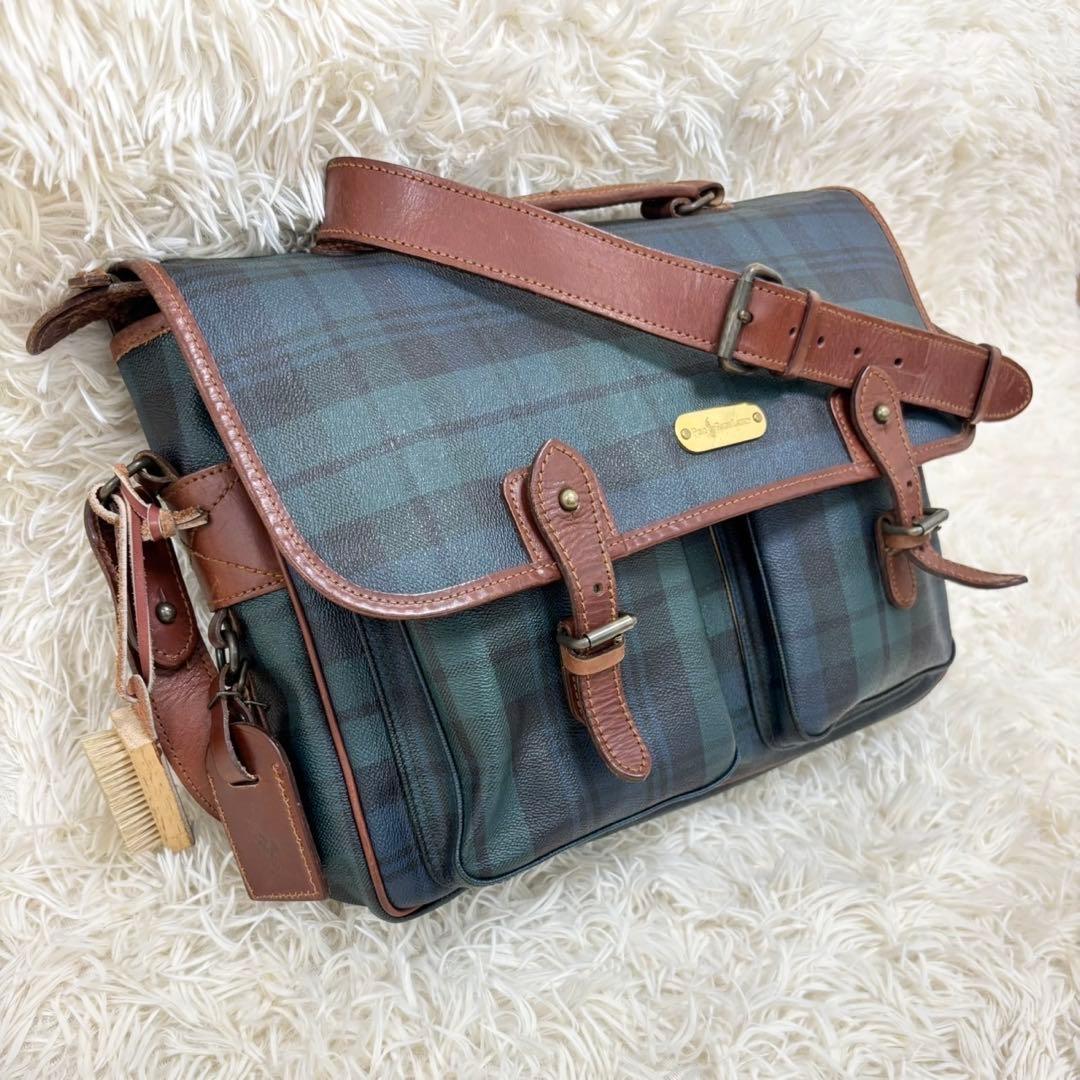 【美品】ポロ ラルフローレン PVC レザー メッセンジャーバッグ ブラシ付き