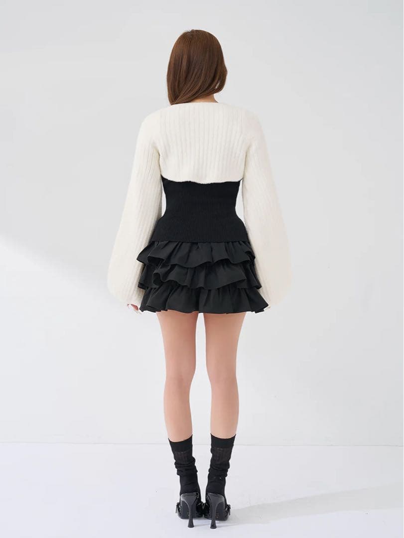 【新品タグ付き】Darich ティアードフリルミニワンピース FREE ブラック