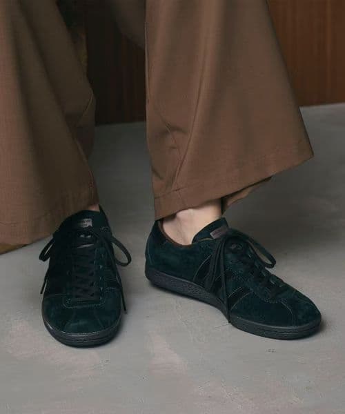 新品 正規品…BEAUTY&YOUTH別注／adidasTOBACCO 23.5