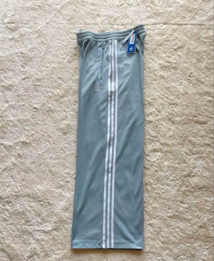【adidas】日本未発売ワイドレッグトラックパンツ新品4XLレア