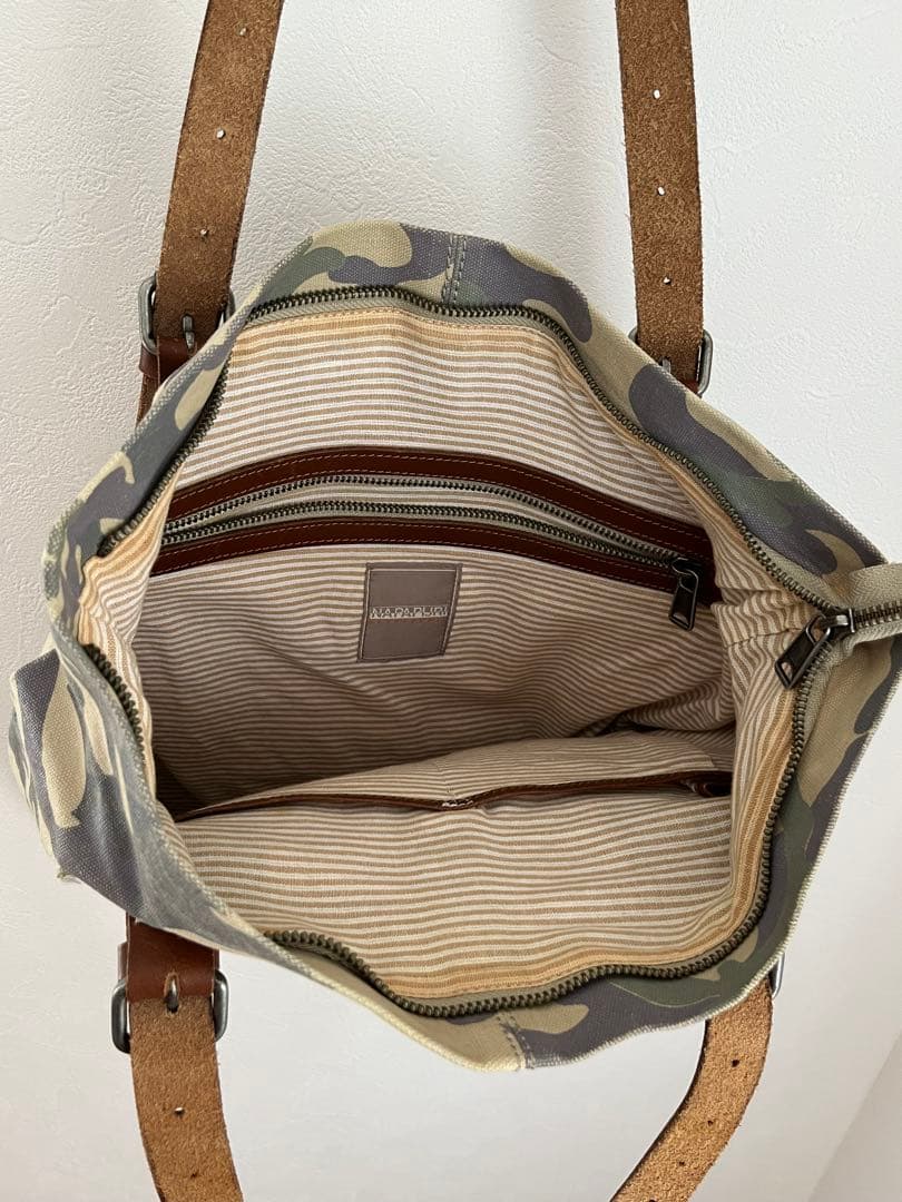 専用ページNAPAPIJRI トートバッグ　カモフラ　迷彩　ユニセックス　レザー