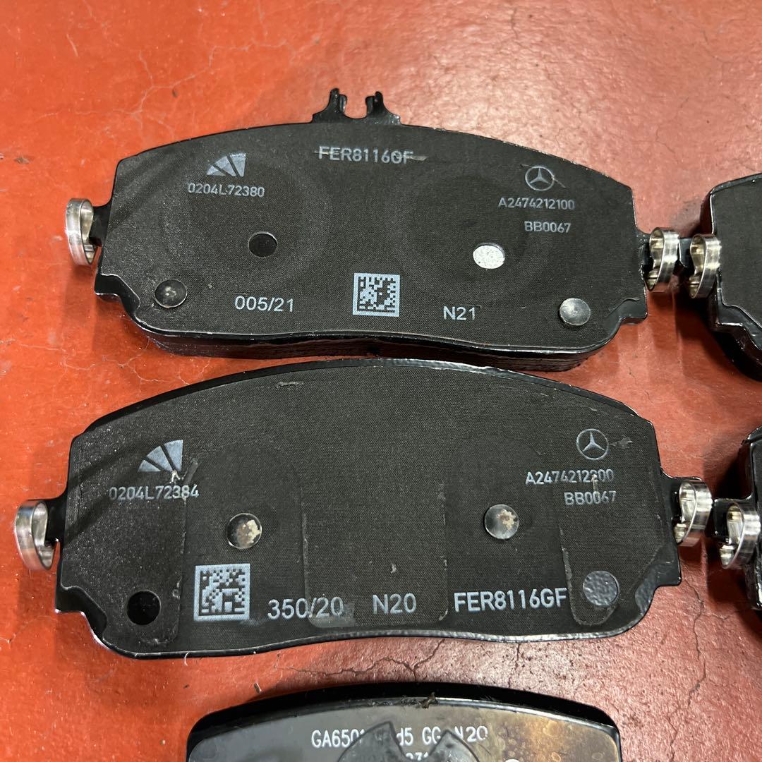 Mercedes-Benz GLB200d 純正ブレーキパッド 2021新車外し