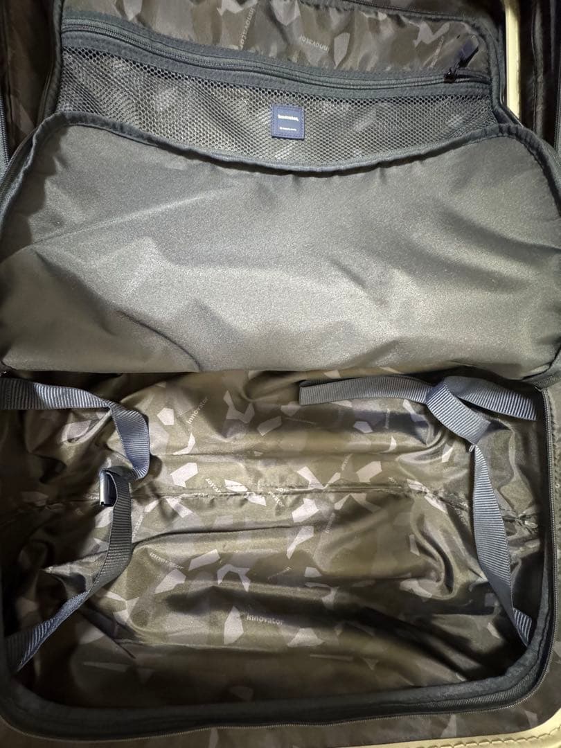 イノベーター　キャリーケース　INV50 38L