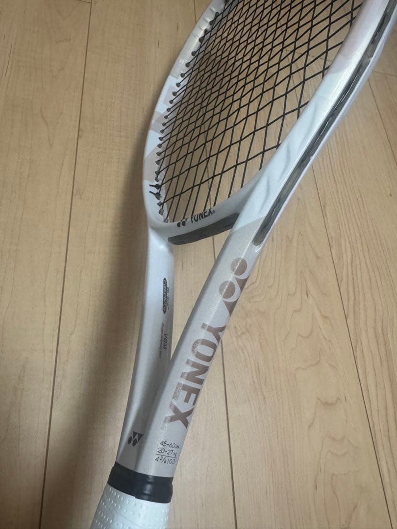 ヨネックス YONEX VCORE100 ブイコア100 サンドベージュ G3