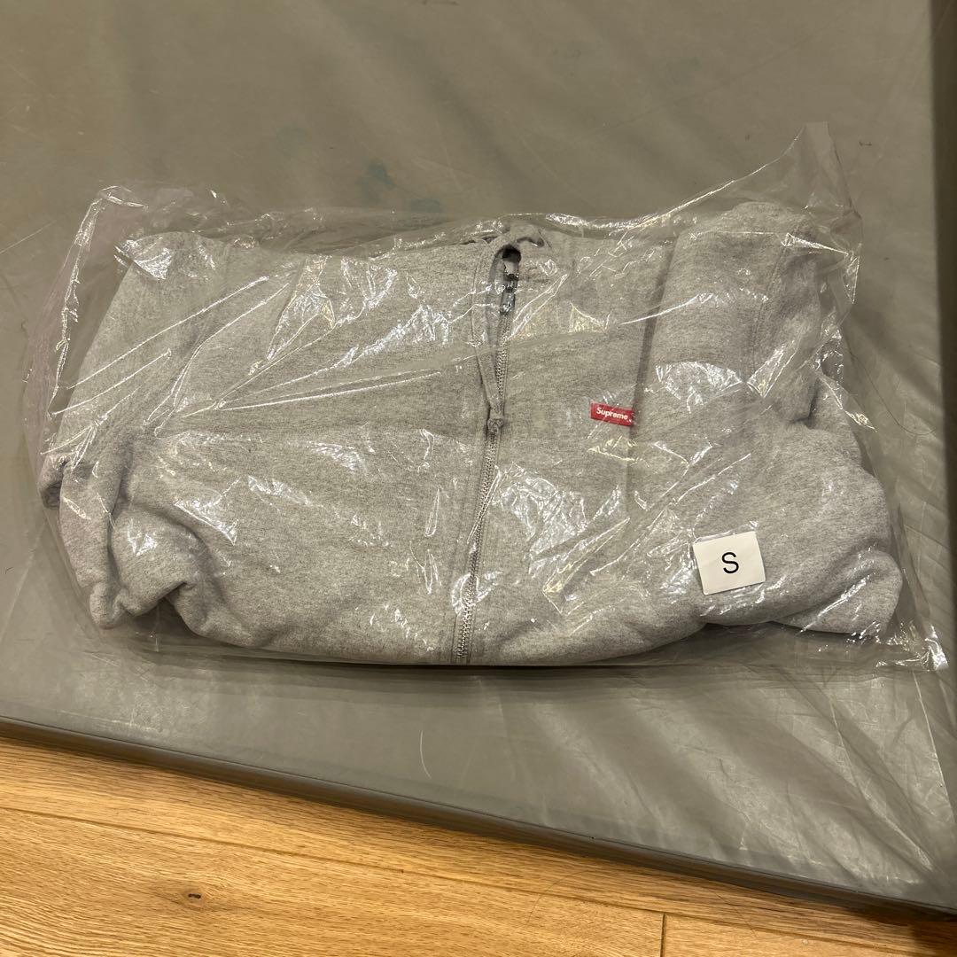 新品未使用　S supreme スモールボックスロゴ ジップアップ グレー