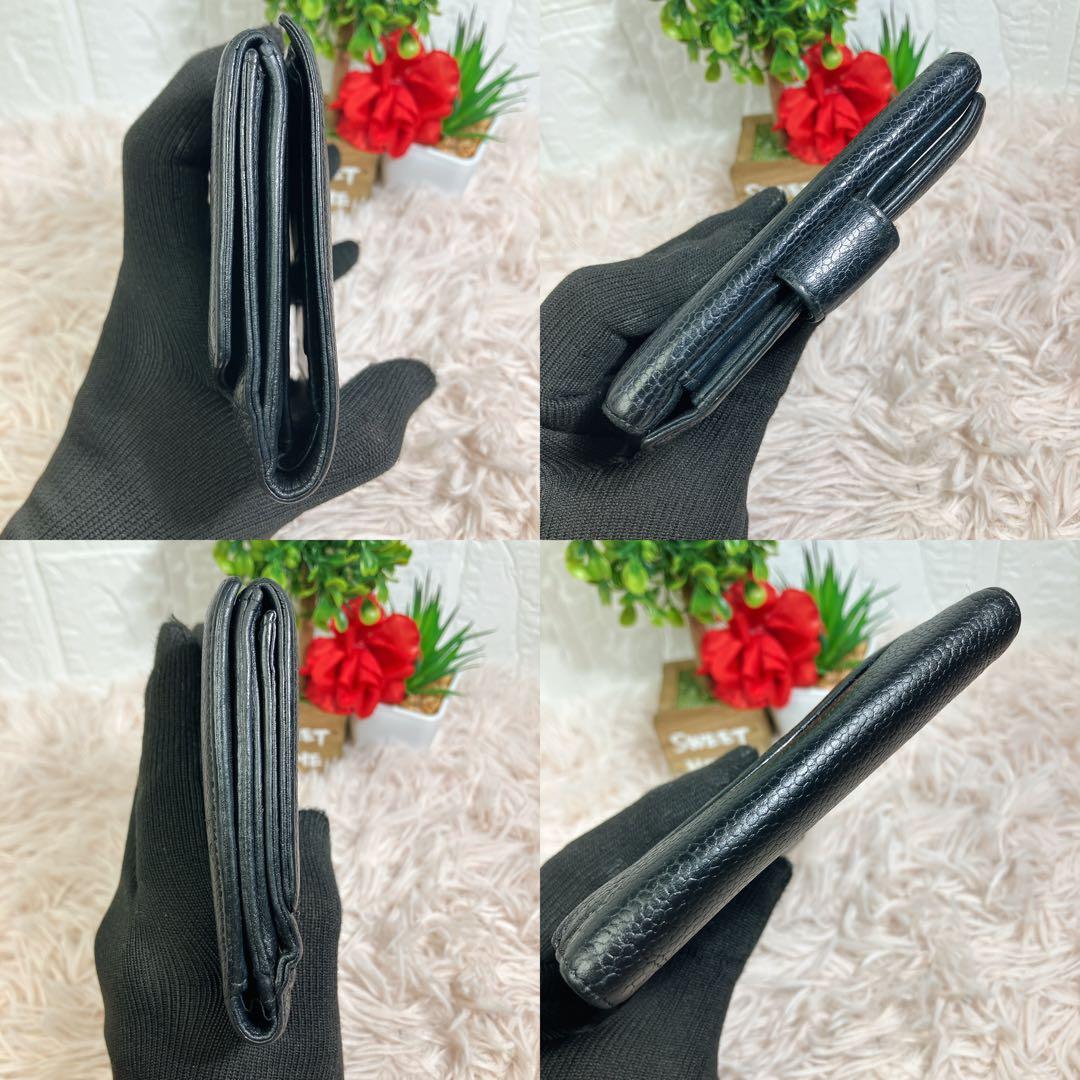 美品 CHANEL 二つ折り財布 ココマーク キャビアスキン レザー Wホック